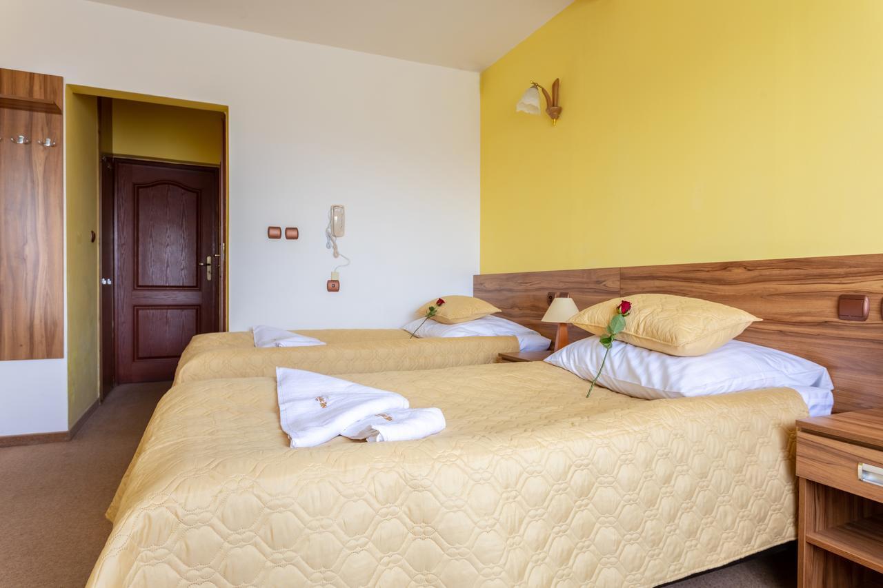 Hotel Goralski Raj Nowy Targ Exterior foto